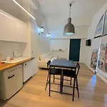 ⁂ Mezzanine - Clim Wifi Famille Nice